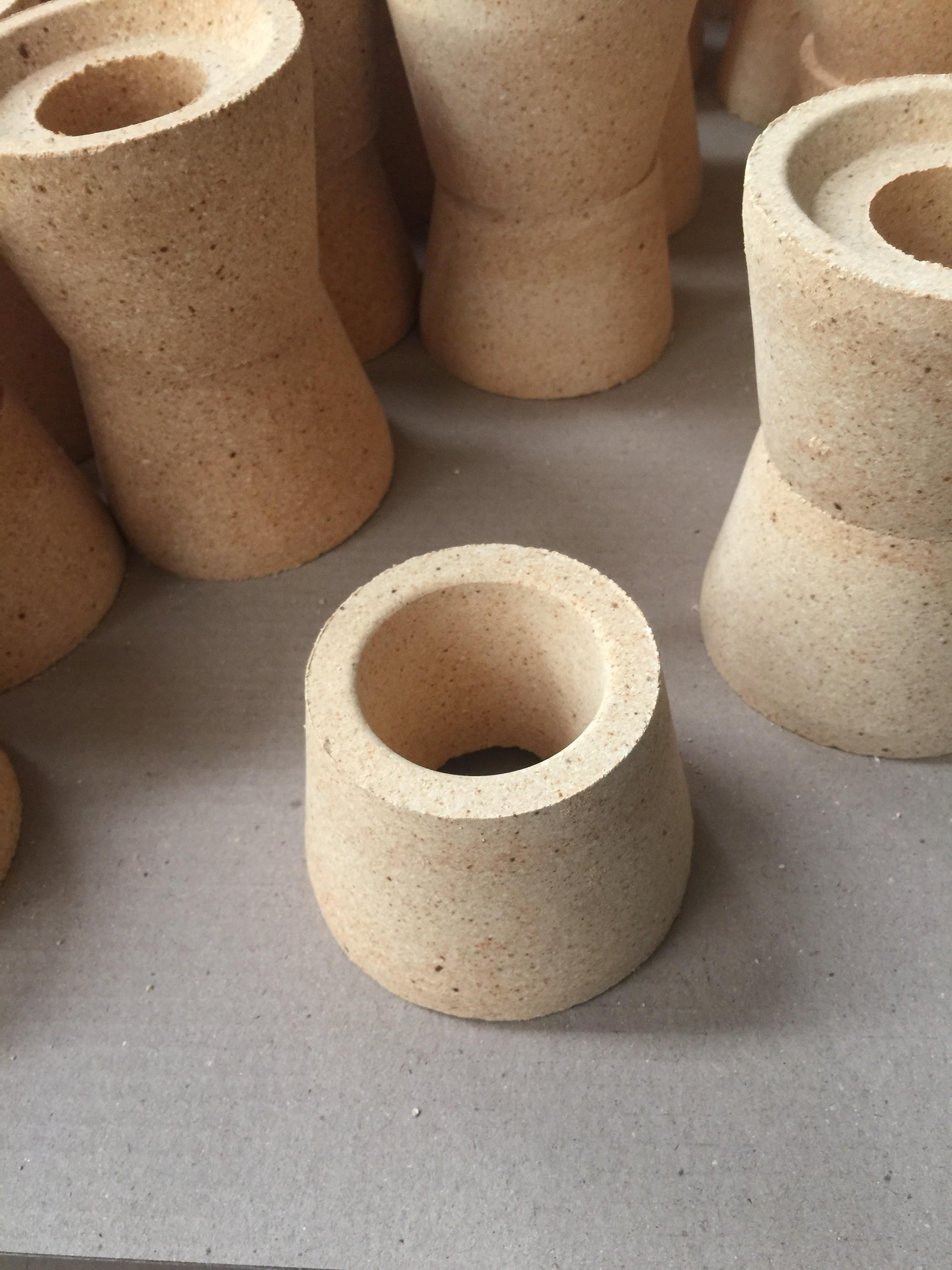 Bottom Pouring Shapes Refractory Fire Clay Bricks For Ingot Steel Casting