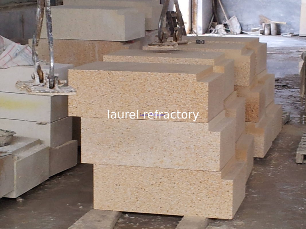 Glass Furnace Large Fire Clay Brick , Castable Refractory Materials Customized
