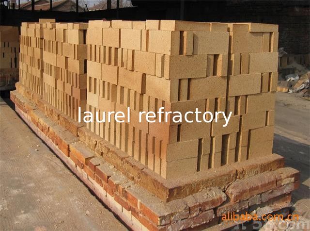 High Temperature Resistent Fire Clay Brick , Glass Furnace Fireclay Block